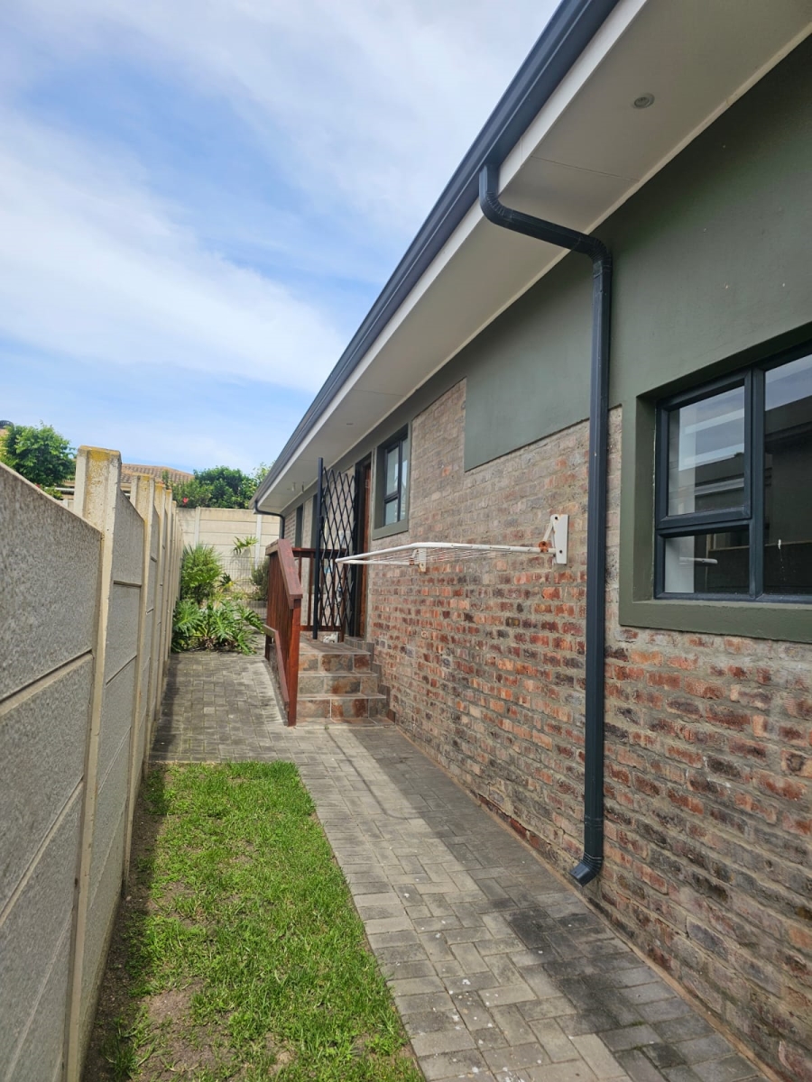 3 Bedroom Property for Sale in Reebok Western Cape